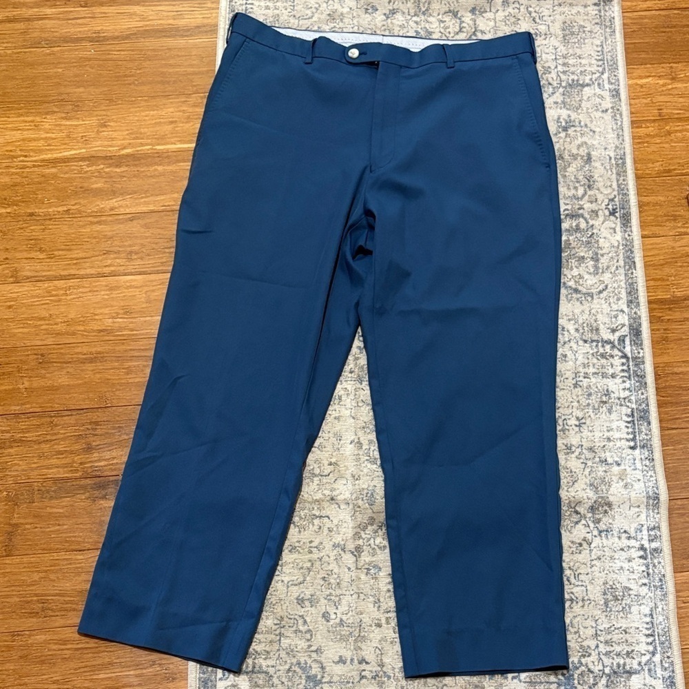Peter Millar Classic Navy Dress Pants - men’s size 36 - golf pants